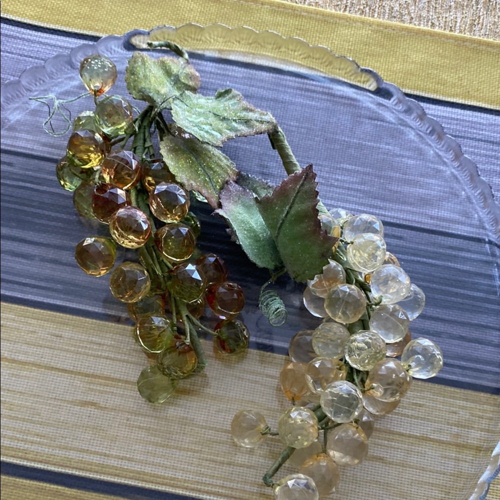 Vintage collectible Decorative Glass Grapes in Green and Gold